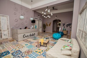 Reception - Casa Avelina Boutique Hostel (Santa Marta)