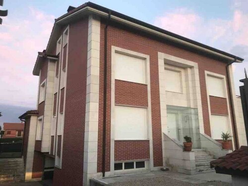 HOUSE WITH POOL IN A UNIQUE BODEGAS ENVIRONMENT