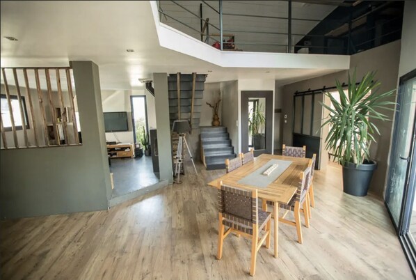 Dining - Large House with Jacuzzi 900 m from the beach (Erdeven)