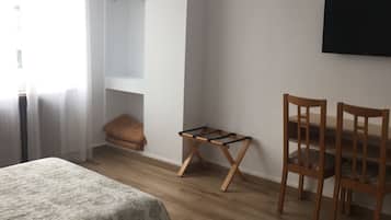 Zweibettzimmer | Schallisolierte Zimmer, kostenloses WLAN, Bettwäsche