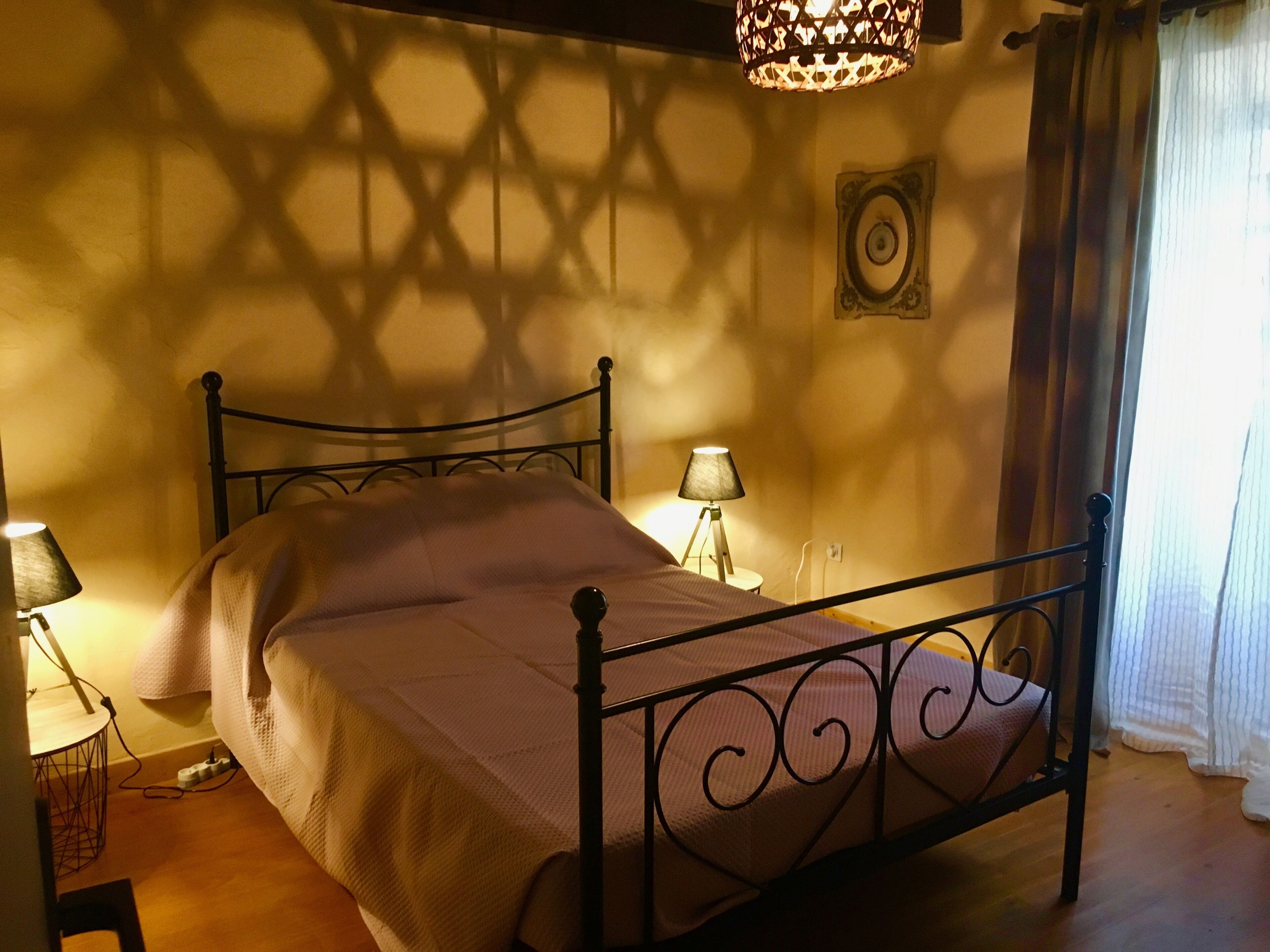 2 chambres, fer et planche à repasser, Wi-Fi gratuit