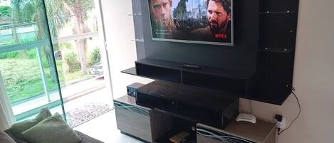 TV connectée, chaîne hi-fi