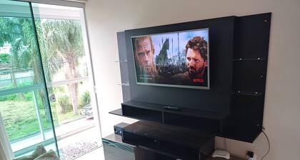 WOHNUNG IN GROSSEM FLORIANOPOLIS MÖBLIERT 2 SCHLAFZIMMER 2 GARAGEPLÄTZE