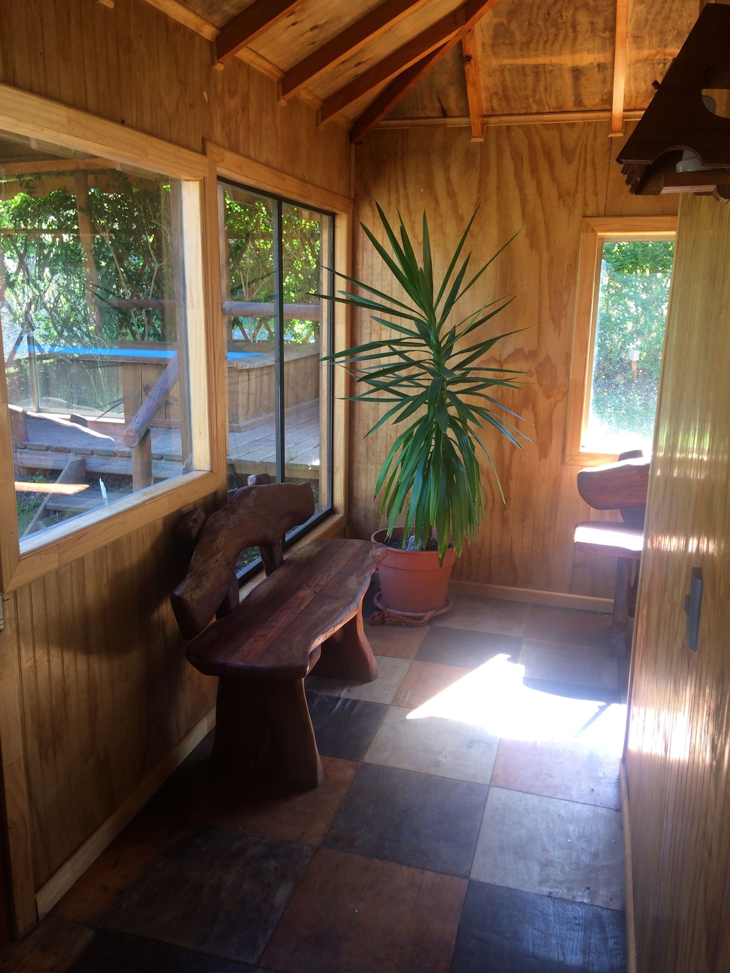 Deep-tissue massages, massages