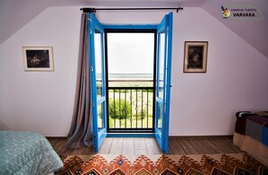 2 soverom, strykejern/-brett, wi-fi og sengetøy