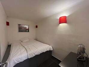 2 多间卧室、熨斗/熨衣板、旅行婴儿床、免费 WiFi