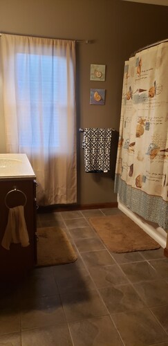 Spacious house for Eaa rental!