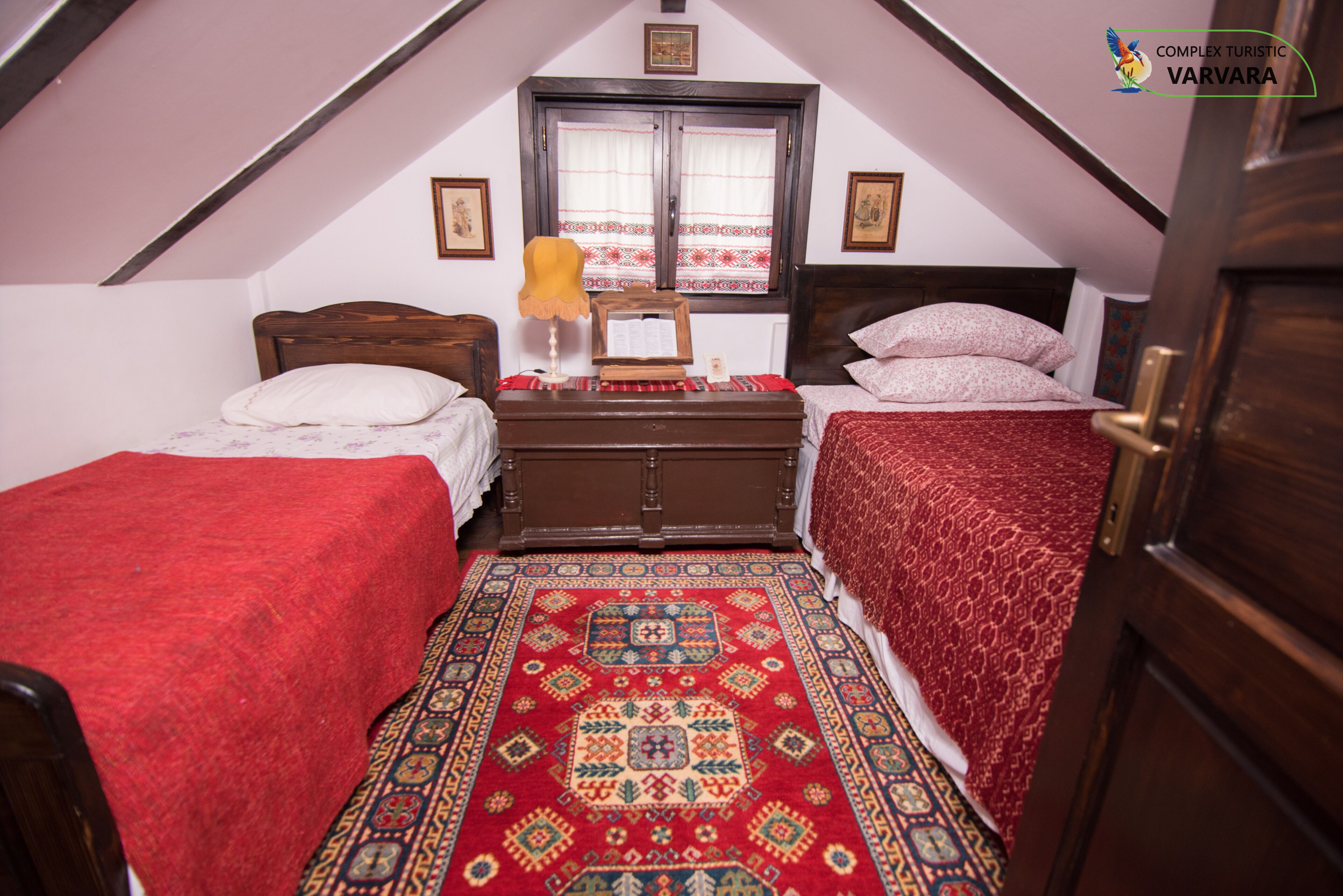 2 dormitorios, tabla de planchar con plancha, wifi y ropa de cama