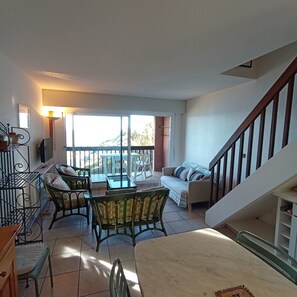 TV - 6OLI142 - Sea view apartment (PORT VENDRES)