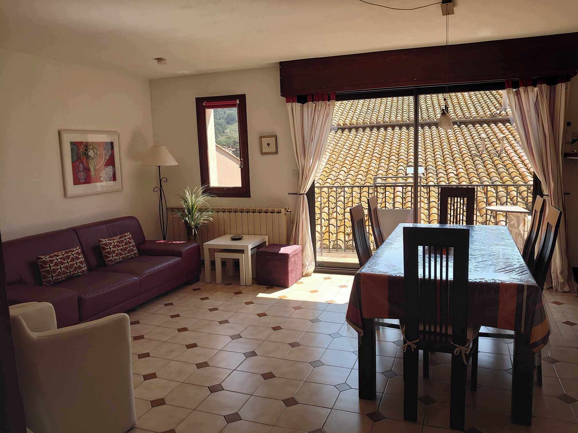 Fernseher, DVD-Player, Stereoanlage