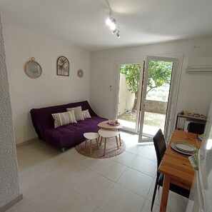 TV - 3CPF29 - Air-conditioned apartment with garden (Collioure)
