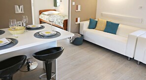 1 室のベッドルーム、アイロン / アイロン台、WiFi、ベッドシーツ