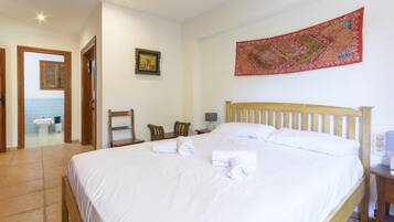 5 chambres, fer et planche Ă repasser, Wi-Fi gratuit, draps fournis