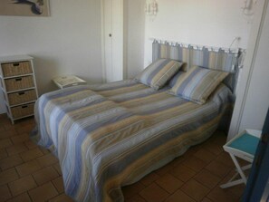 3 bedrooms, iron/ironing board, WiFi - 6ALZ8 Apartment with terrace and beautiful open view (COLLIOURE)