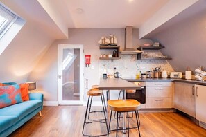 Interior - City loft Stay- Optional Parking (Galway City)
