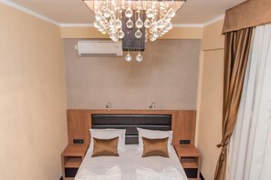 Room - Hotel Crnogorska Kuca (Podgorica)
