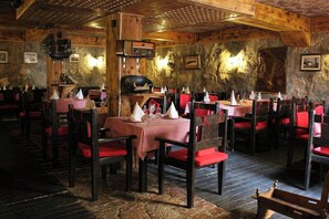 Dining - Hotel Crnogorska Kuca (Podgorica)