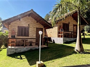 Minibar, wifi gratis y ropa de cama 