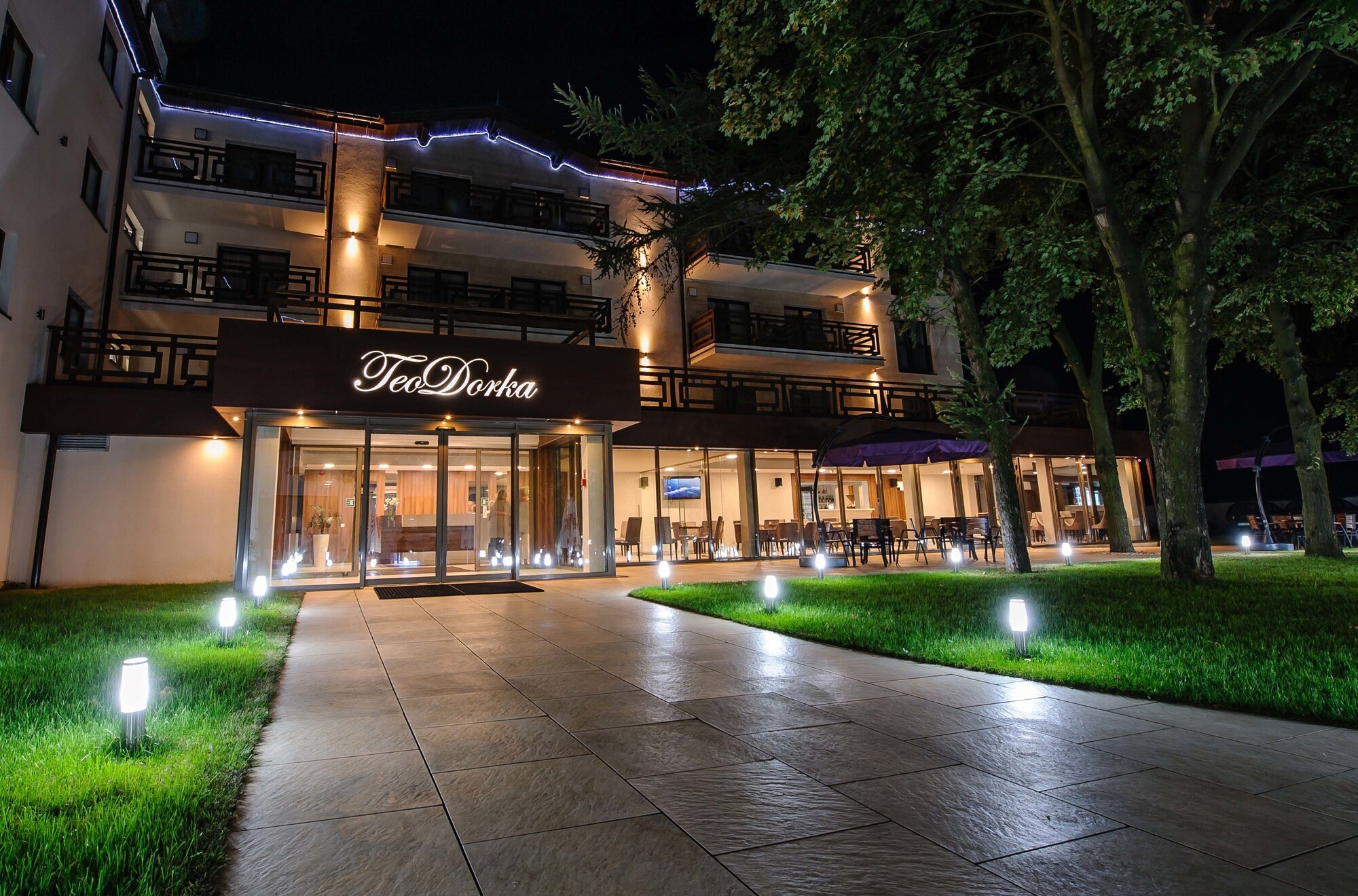 4 Star Hotels