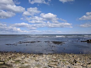 Beach - Maine Getaway 1.5 miles from Wells Beach (Wells)