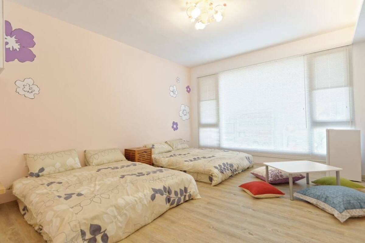 Desk, rollaway beds, free WiFi, bed sheets