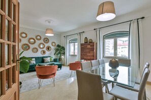 Interior - Angle's 67 With parking Place (Lisboa)