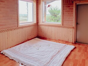 Traditional House, Annex Building | Individually decorated, individually furnished, iron/ironing board - Hanok Itda (Naju)