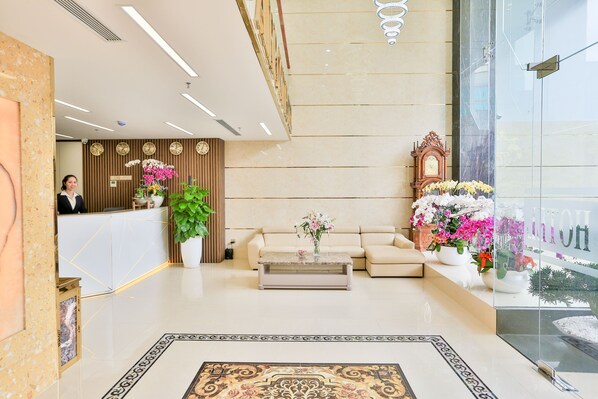 Lobby - Prague Saigon Airport Hotel (Ho Chi Minh City)