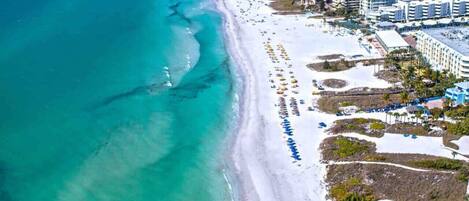 Playa en los alrededores