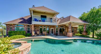 Tiara Mansion 8Bdrm 5 Bth 5 acre