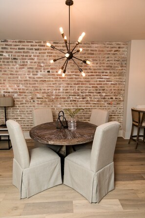 Dining - Unbeatable CBD Location: Walk Everywhere + Warm Elegant New Orleans Stay (New Orleans)