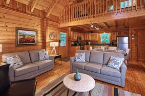 Smart TV, fireplace, Netflix, streaming services