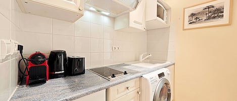 Fridge, microwave, coffee/tea maker