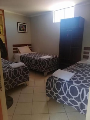 Iron/ironing board, free WiFi, bed sheets - La Posada de Valdez (Camana)