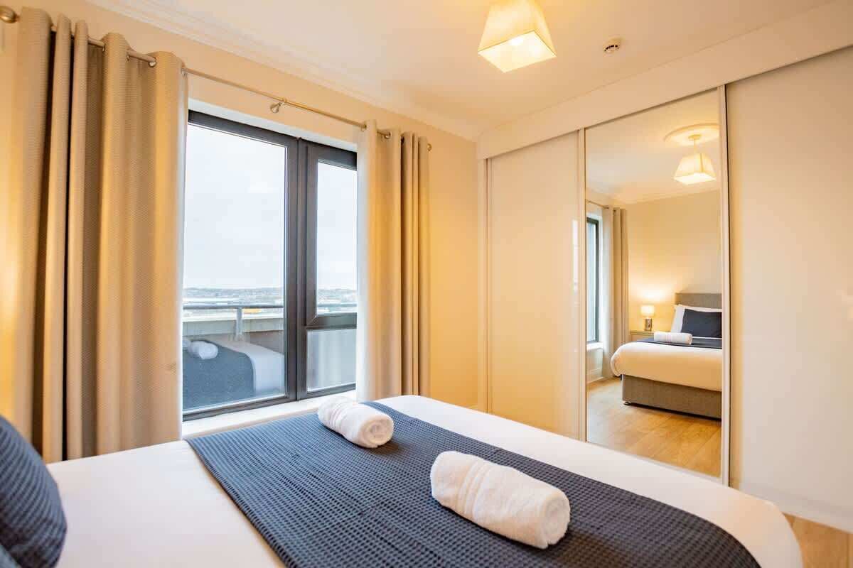 3 bedrooms, iron/ironing board, travel cot, free WiFi