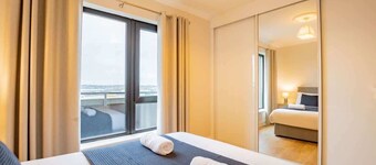 Penthouse with Harbour and Panoramic Water Views.