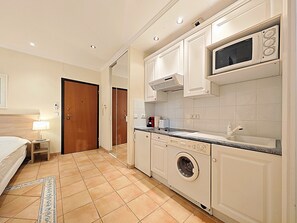 Fridge, microwave, coffee/tea maker
