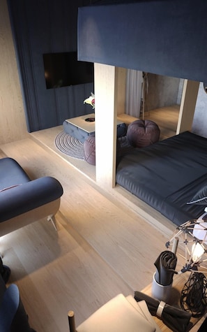 Desk, free WiFi, bed sheets - Zen Hotel (Hanoi)