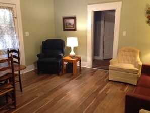 Smart TV, DVD player, video library