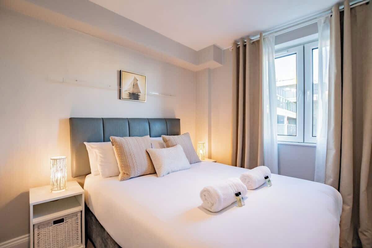 3 bedrooms, iron/ironing board, travel cot, WiFi