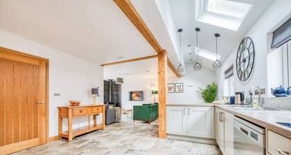 Luxury 5* Cottage | New Forest | Family | Friends