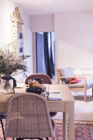Dining - Sweet Home Rennes Center Historique 65 m2 (Rennes)