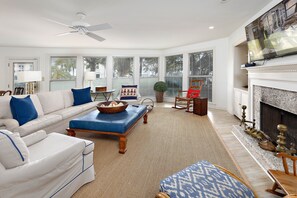 TV, fireplace, DVD player