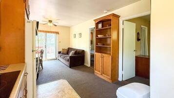 Smart TV, DVD player