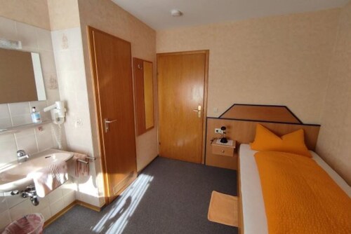 Single Room 3 - Gasthaus Zum Pälterwald