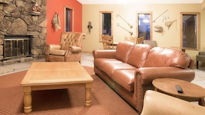 Living area - Super 8 Billings (Billings)