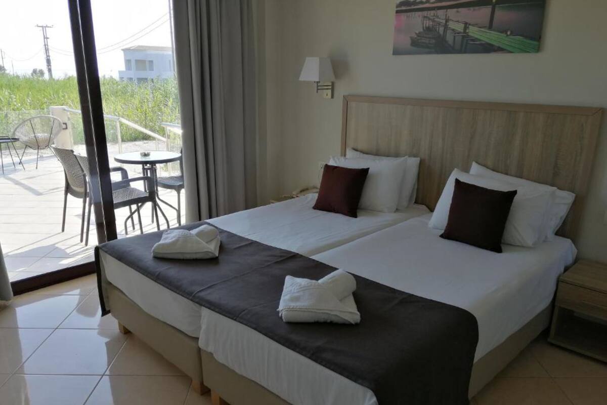 Double Room, Resort View | In-room safe, blackout drapes, soundproofing