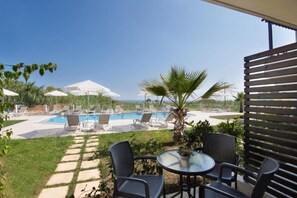 Double Room, Pool View | In-room safe, blackout drapes, soundproofing, iron/ironing board - Carisa Maleme (Platanias)