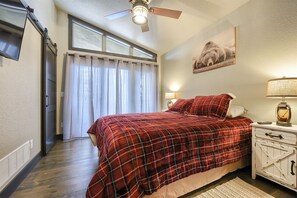 3 bedrooms, internet, bed sheets