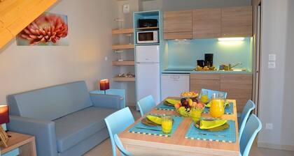 Appartement avec étage proche de la Plage | Piscine extérieure + Sauna